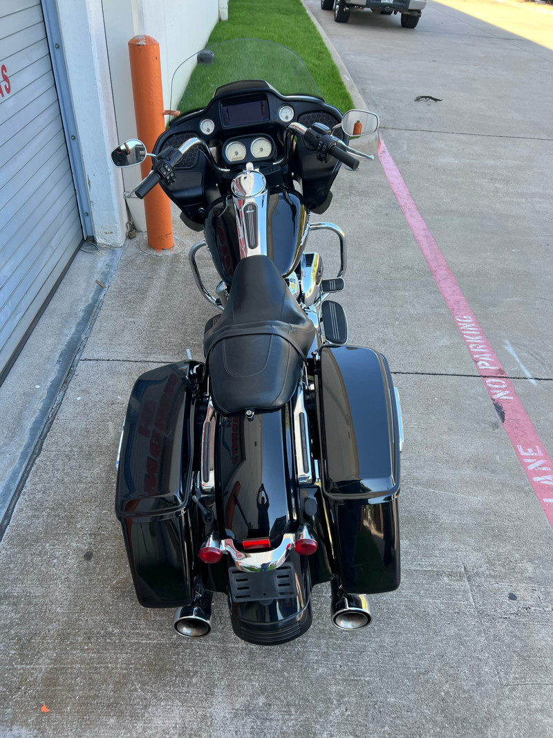 Road Glide®