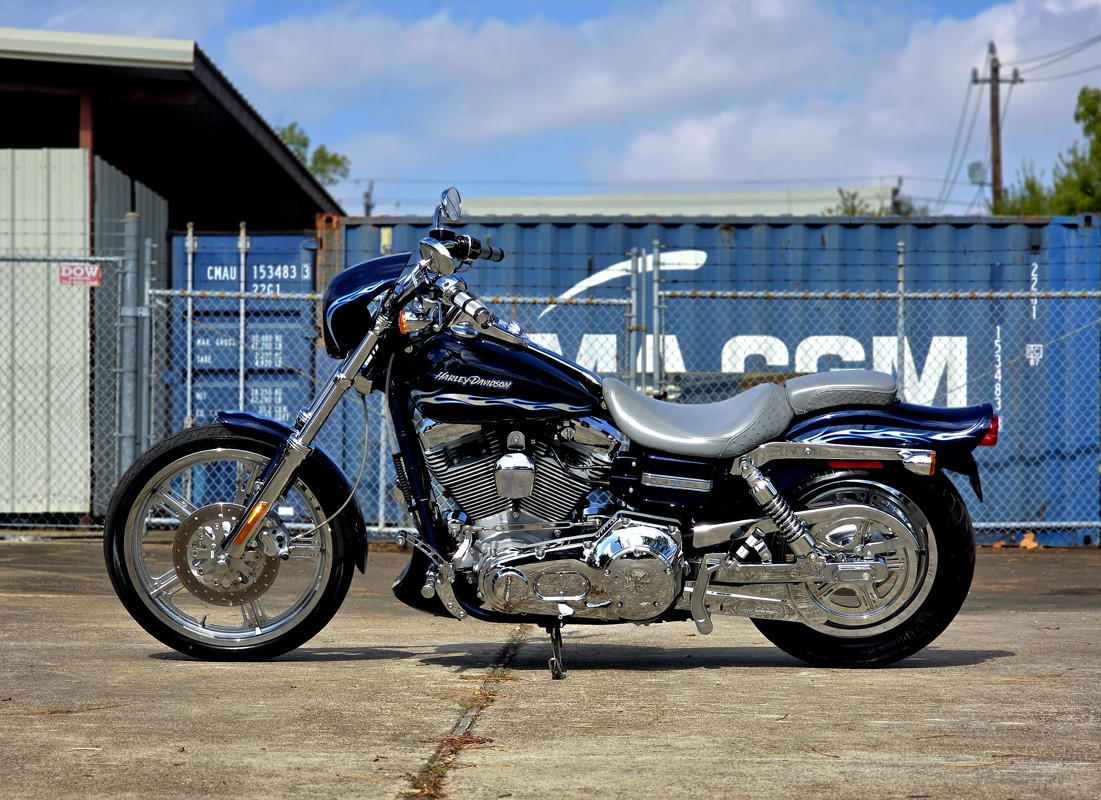 Dyna® Wide Glide® 3