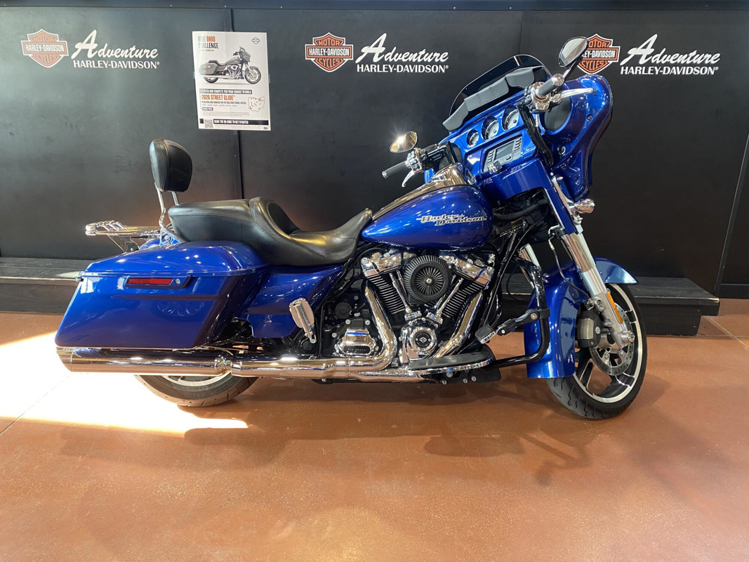 Street Glide®