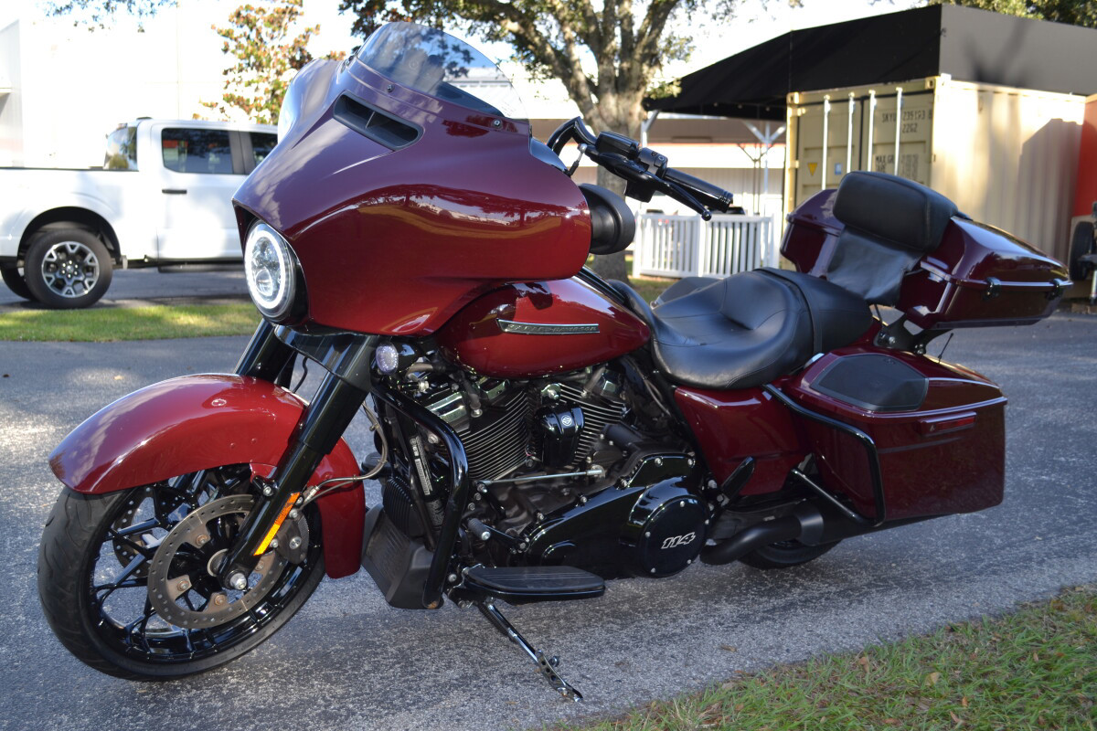 Street Glide® Special