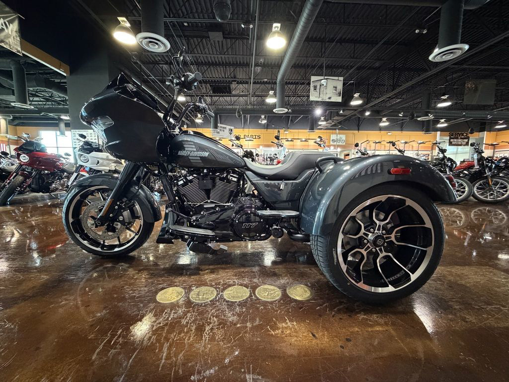 Road Glide® 3