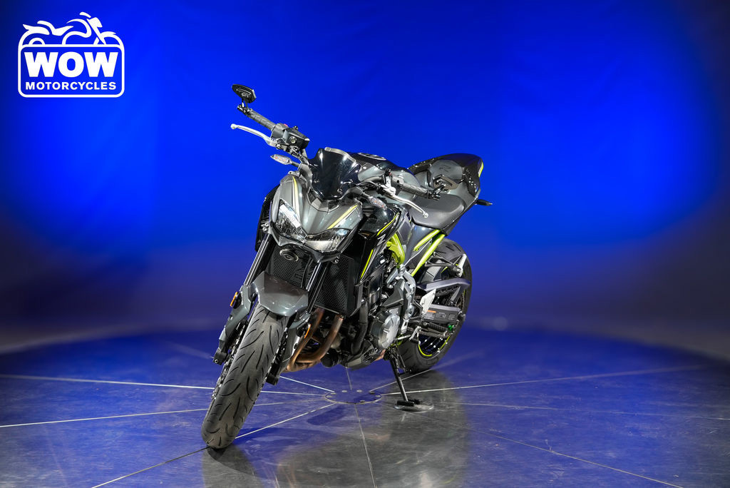 Z900