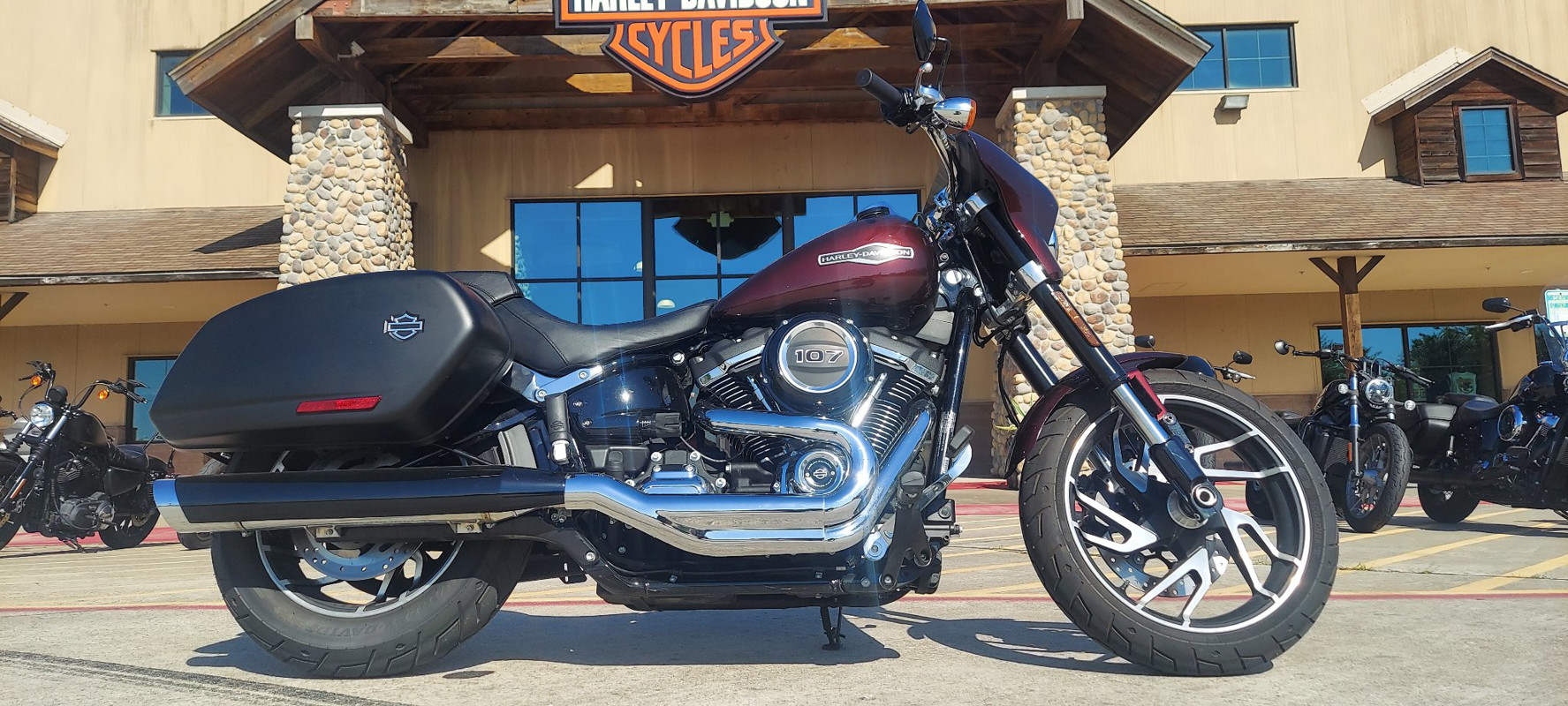 Softail® Sport Glide®