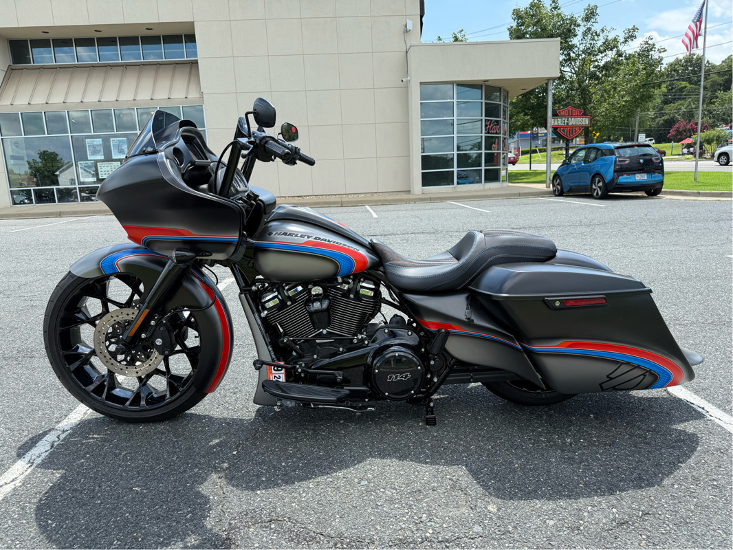 Road Glide® Special
