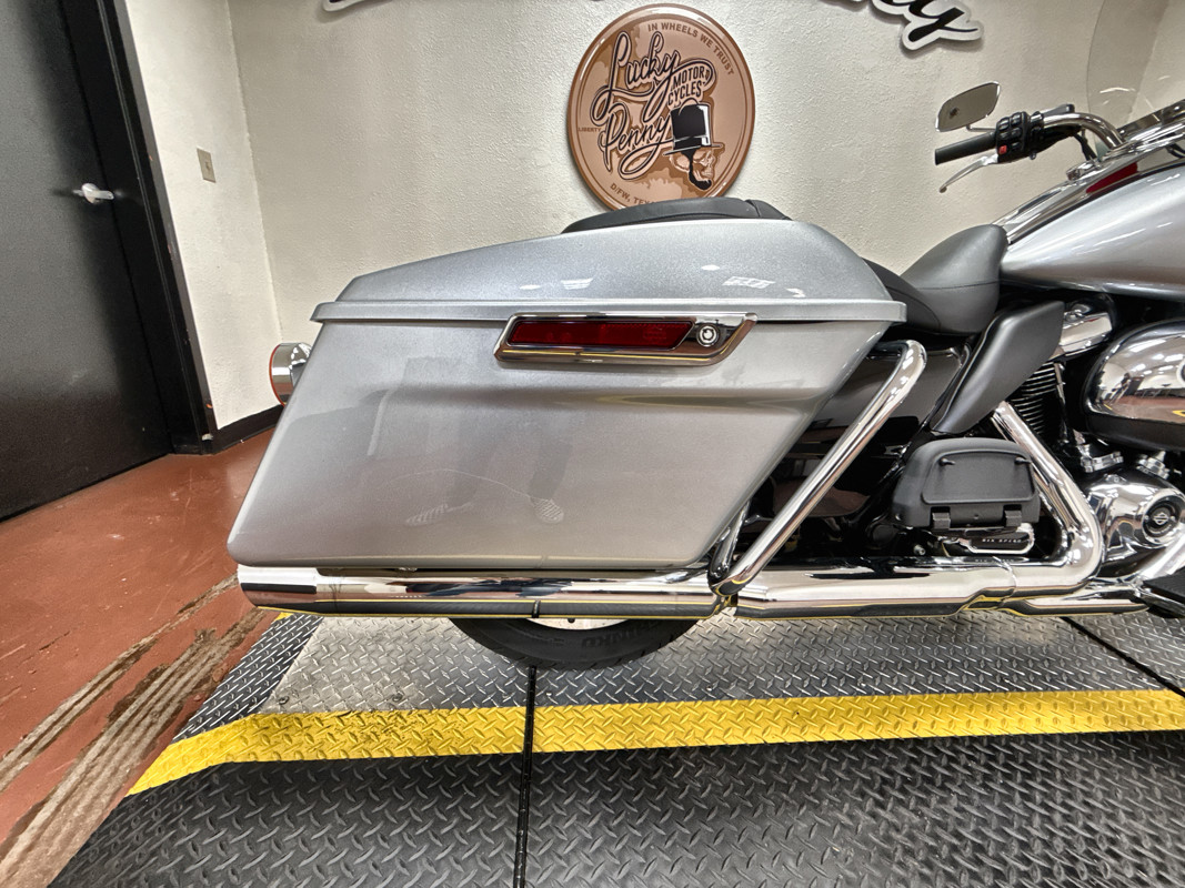 Road King Police