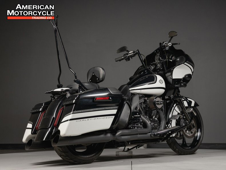 Road Glide® Special