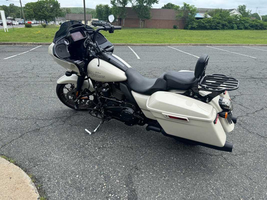 Road Glide® ST
