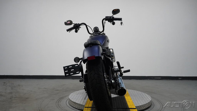 Street Bob®