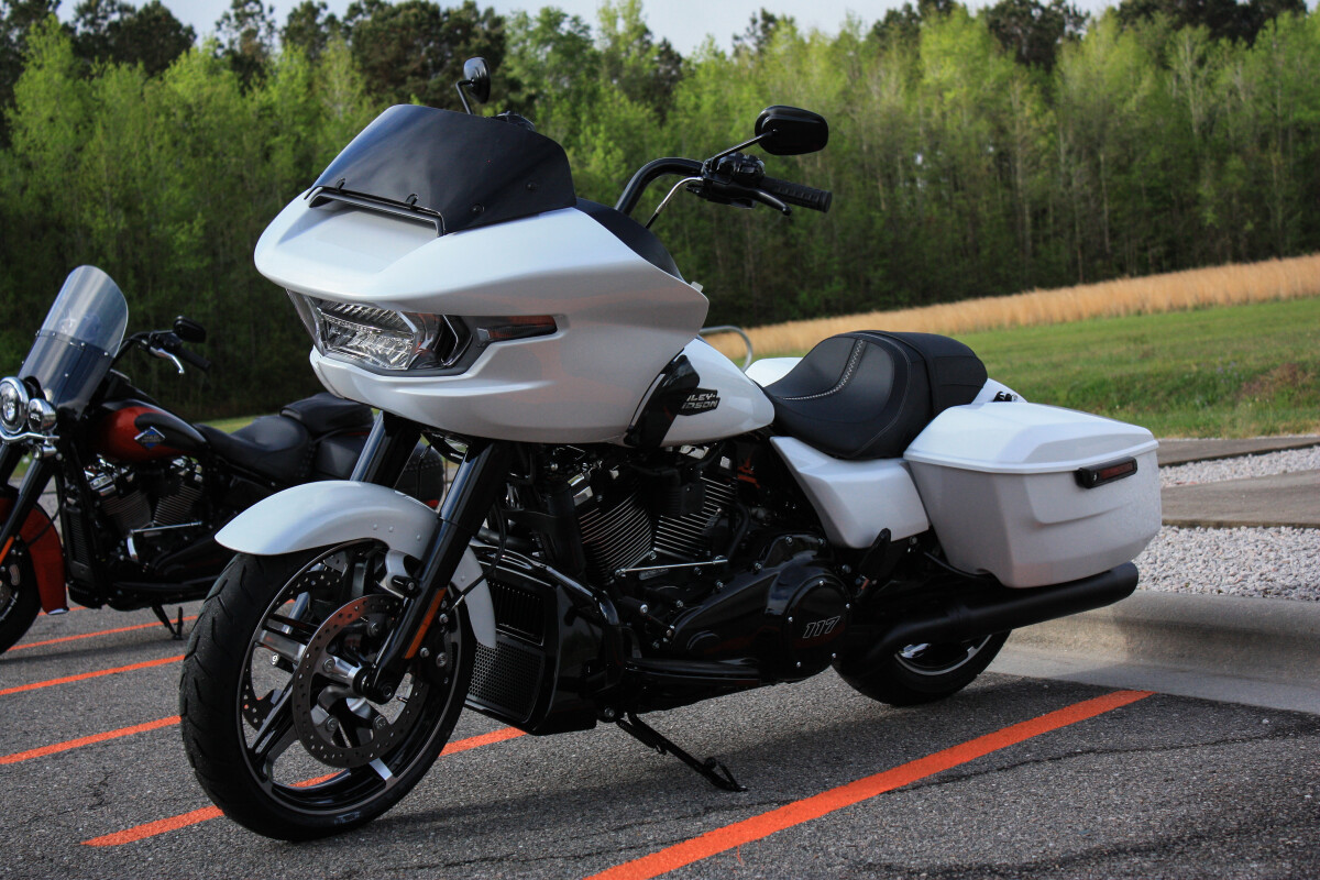 Road Glide®
