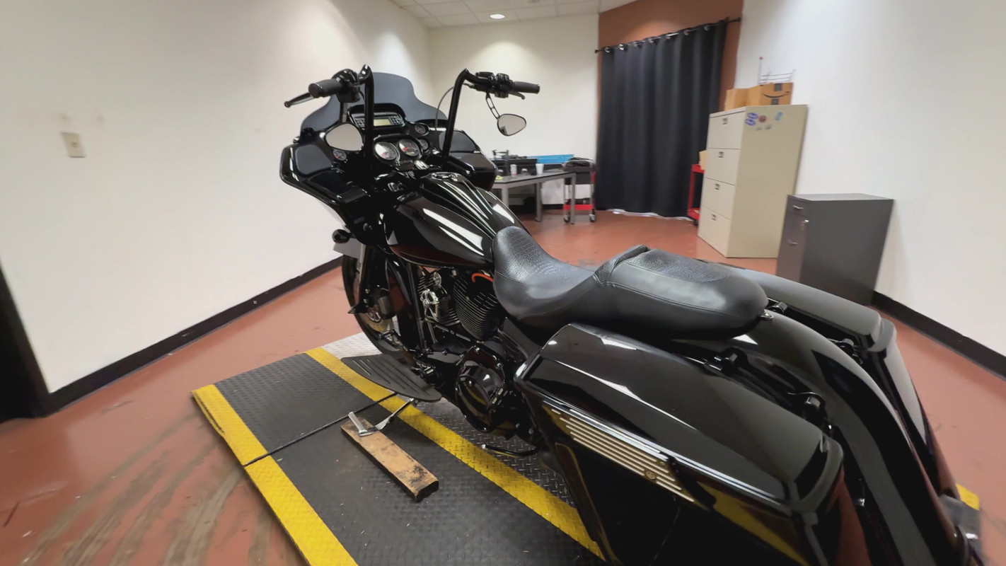Road Glide® Custom