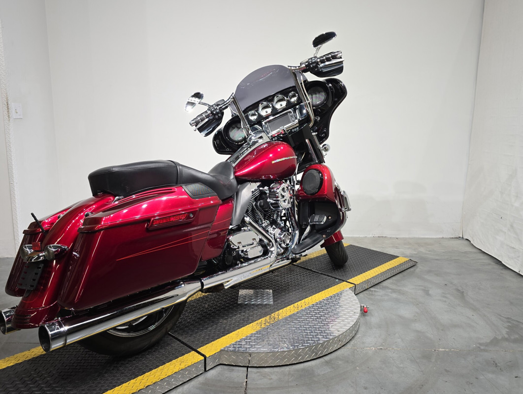 Street Glide® Special