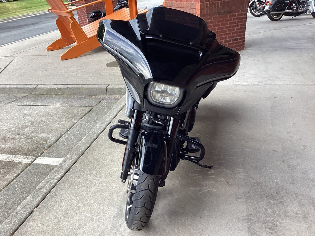 Street Glide®