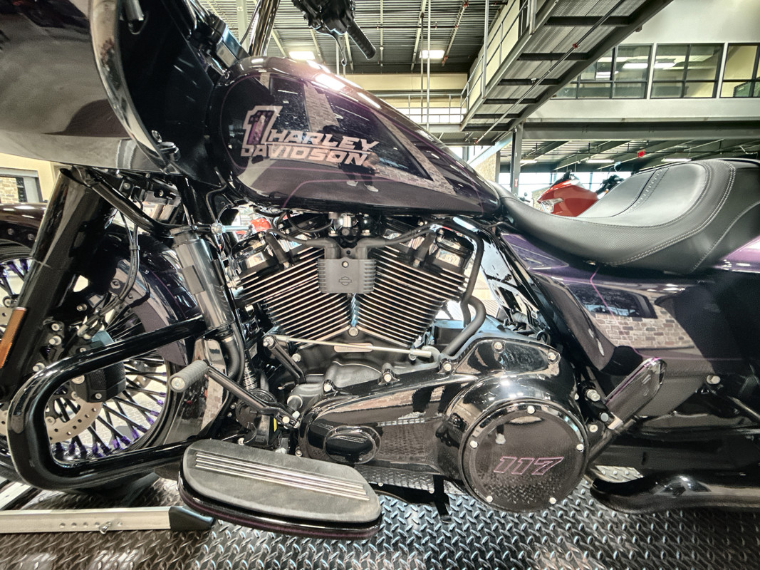Road Glide®