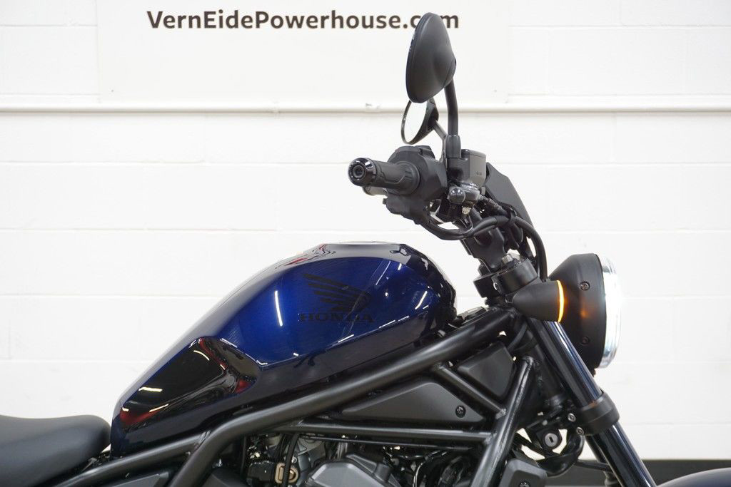 Rebel 1100