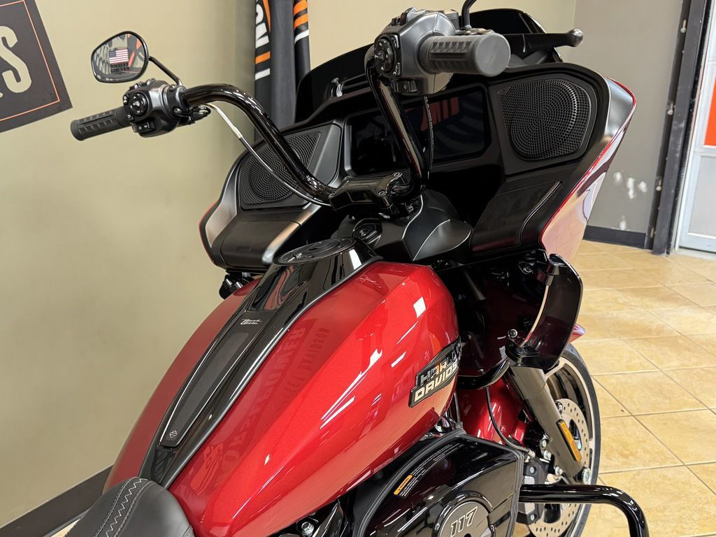 Road Glide®