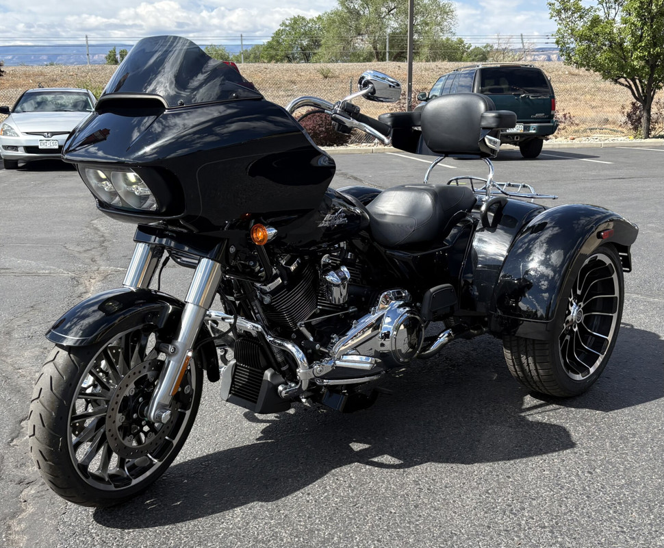 Road Glide® 3