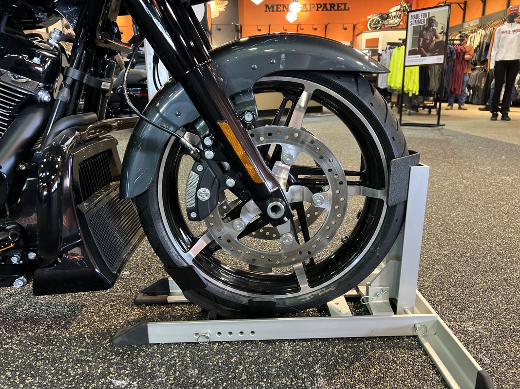 Road Glide®