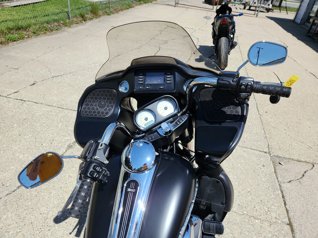 Road Glide®