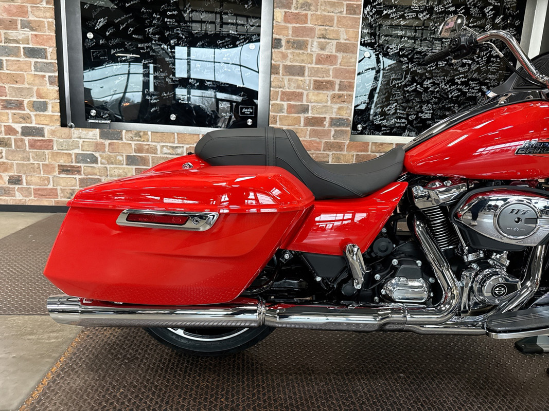Road Glide®