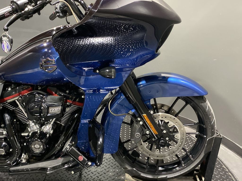 CVO® Road Glide®