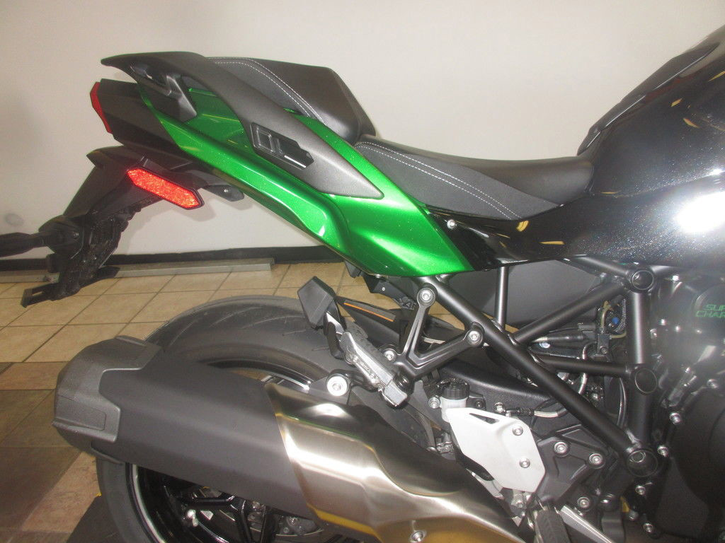 Ninja H2 SX SE