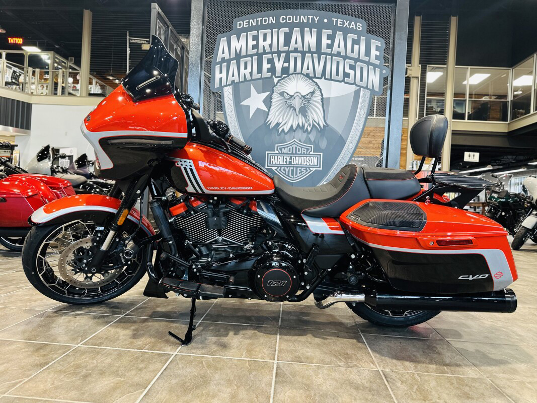 CVO® Street Glide®