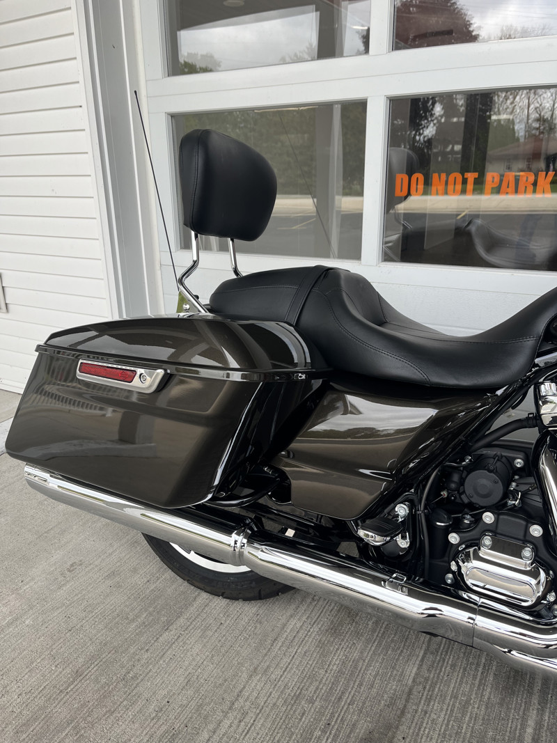 Street Glide®
