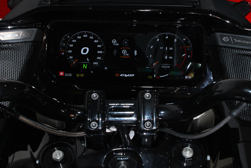 CVO® Road Glide® ST