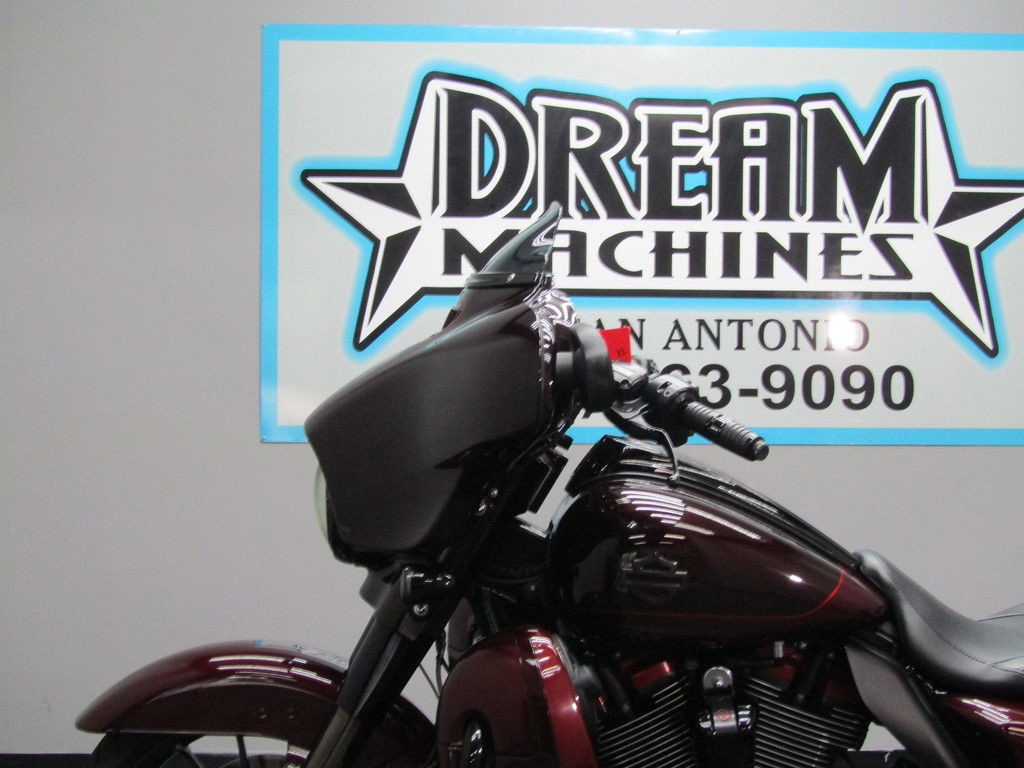 CVO® Street Glide®