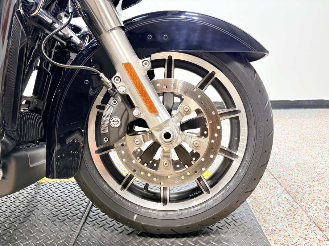 Road Glide® Ultra