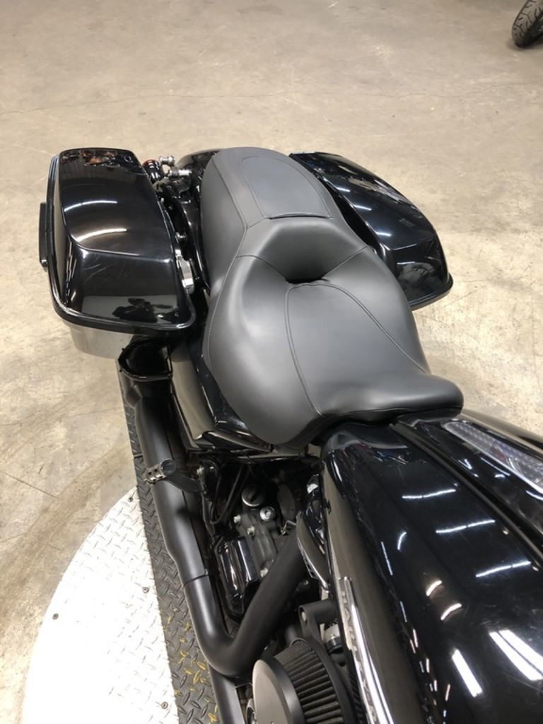 Street Glide® Special