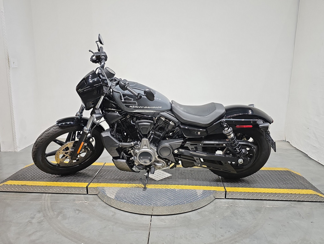 Nightster