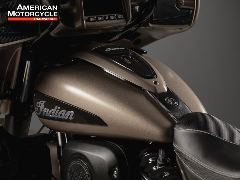 Roadmaster Dark Horse