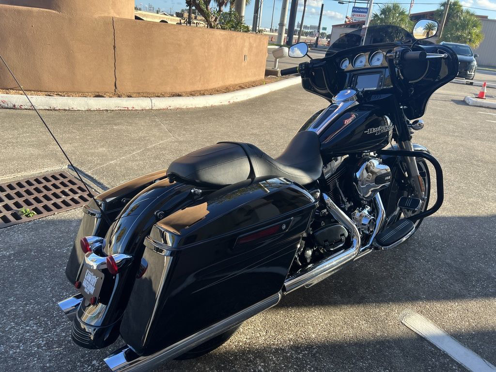 Street Glide® Special
