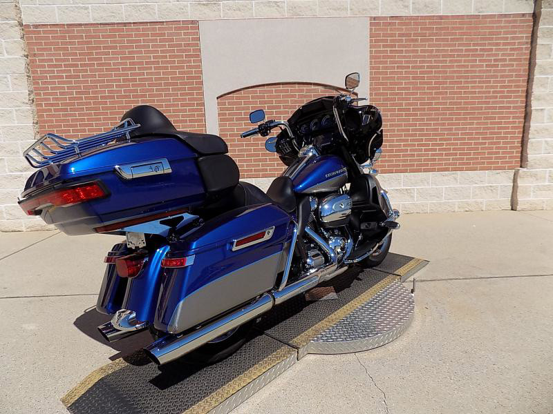 Electra Glide® Ultra Limited® Low