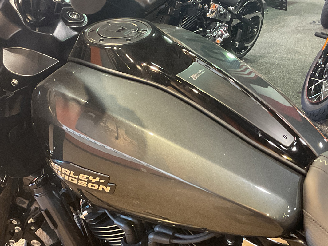 Road Glide®