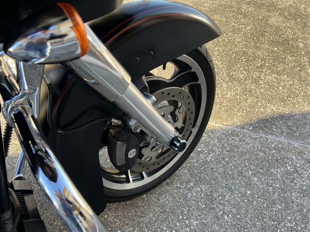Road Glide® Custom
