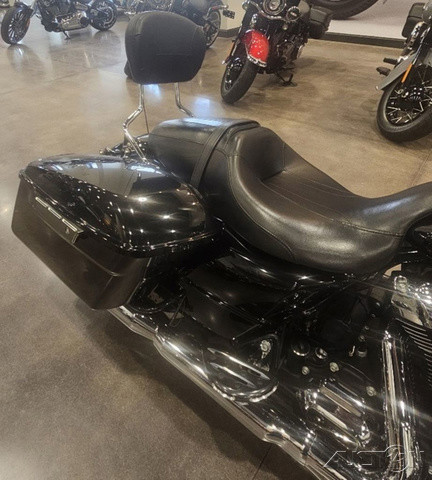 Street Glide®
