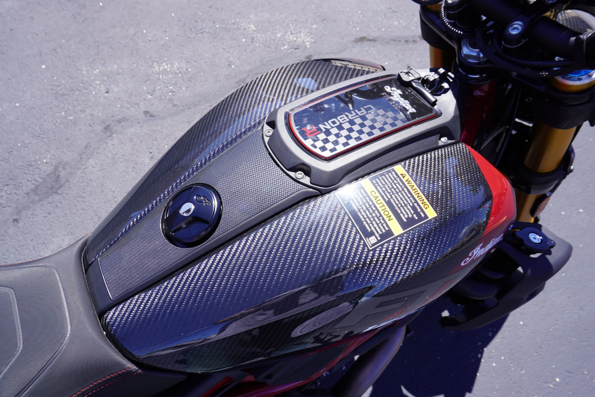 FTR R Carbon