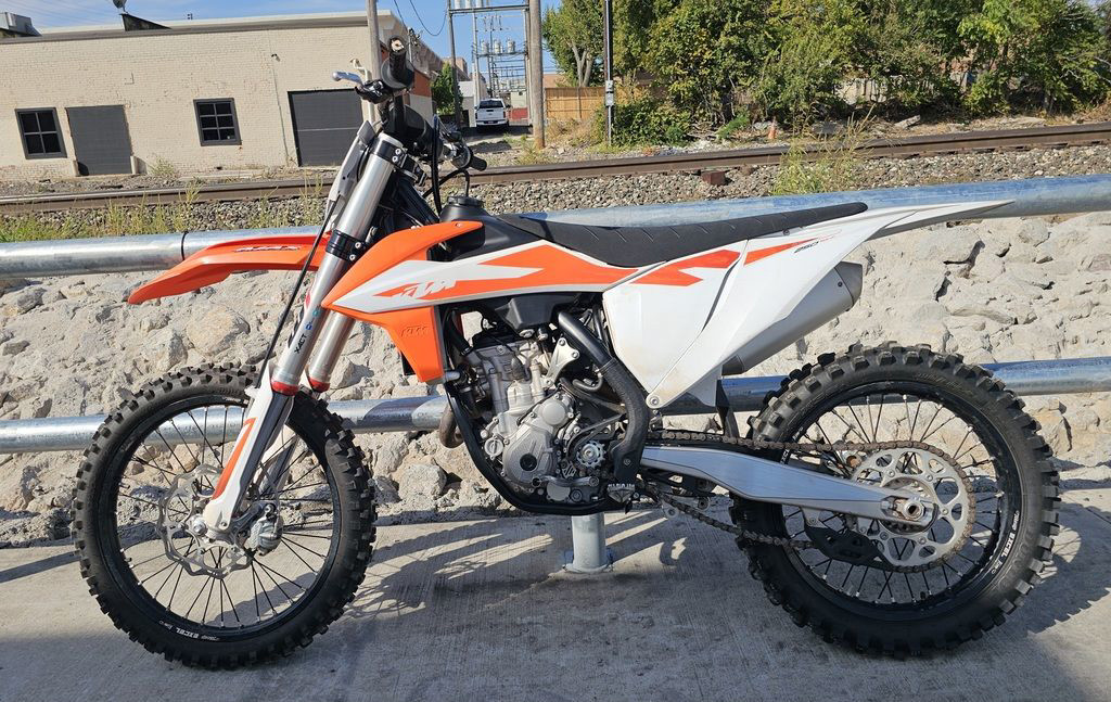 250 SX-F