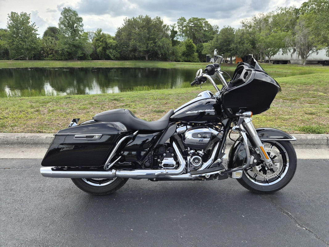 Road Glide®