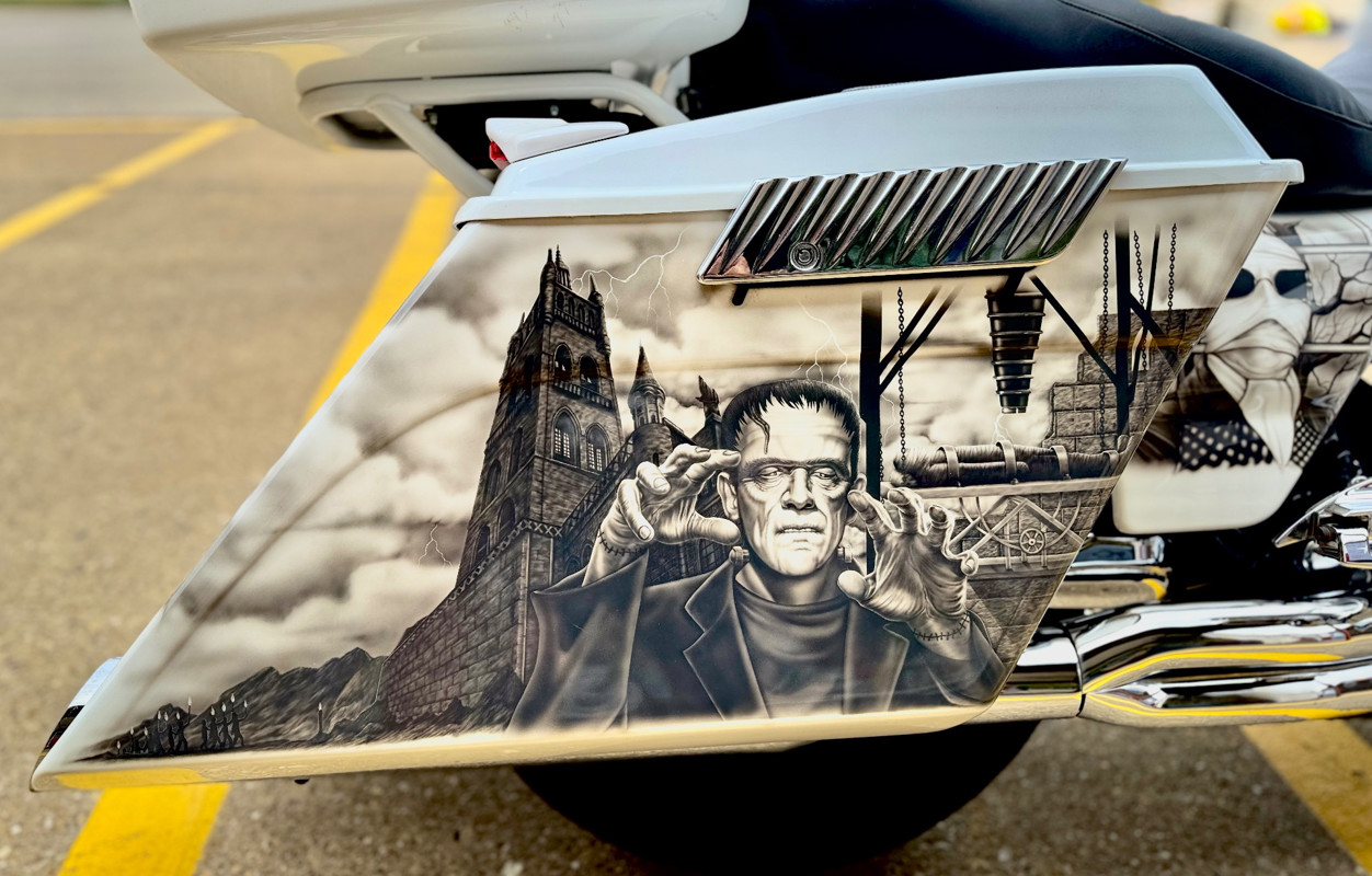 CVO™ Road Glide® Ultra