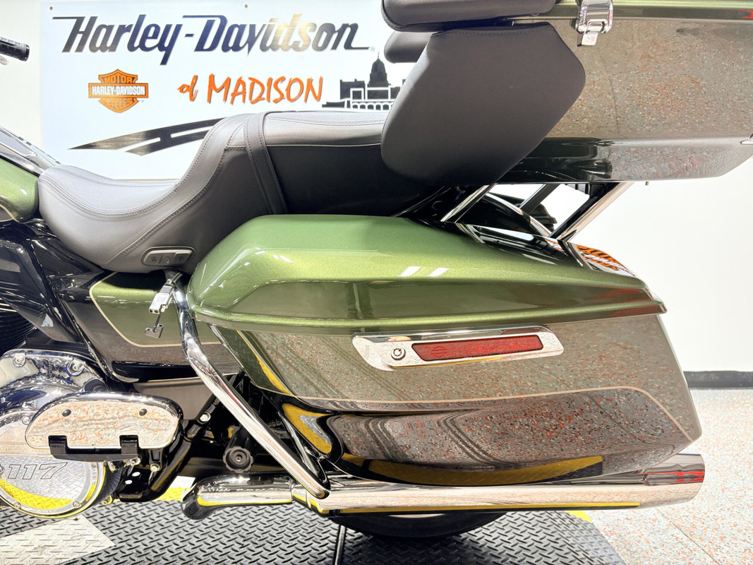 Street Glide® Limited