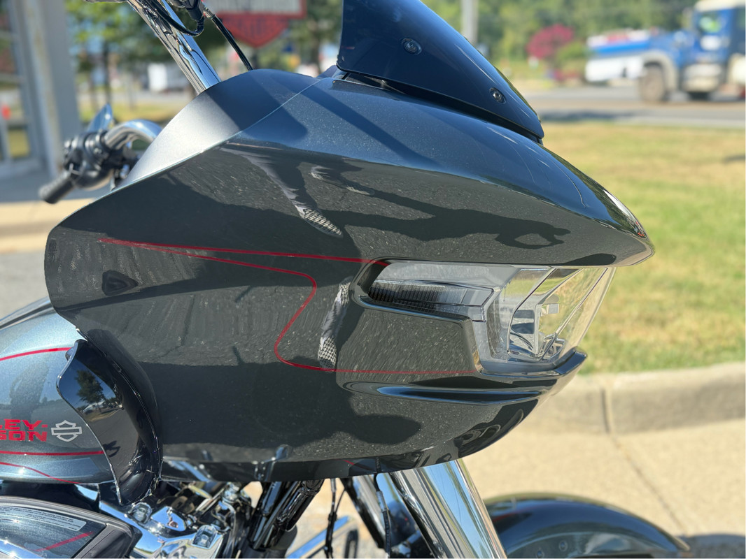 Road Glide®
