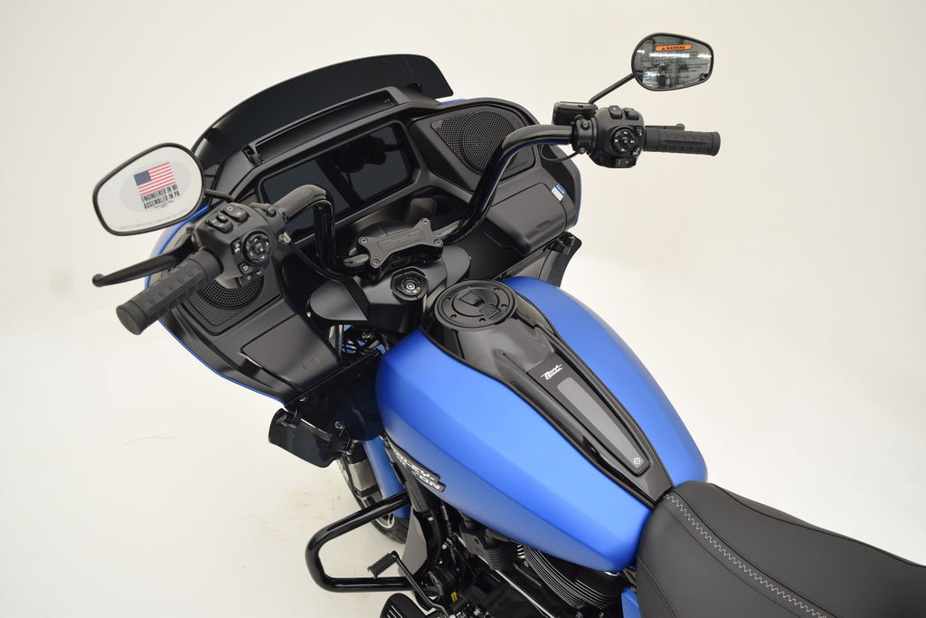 Road Glide®