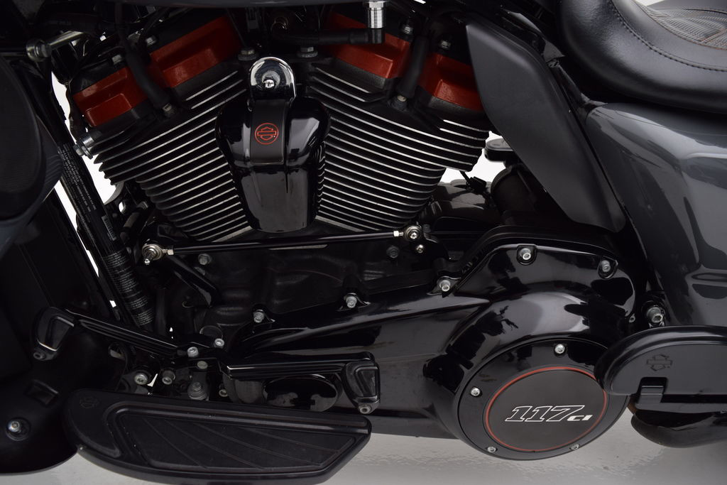 CVO® Street Glide®