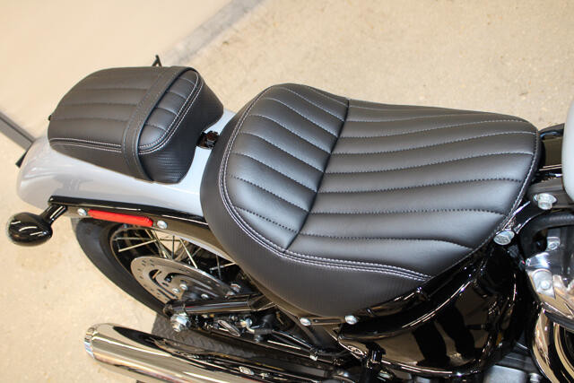 Street Bob®