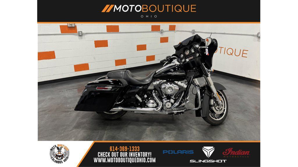 Street Glide®