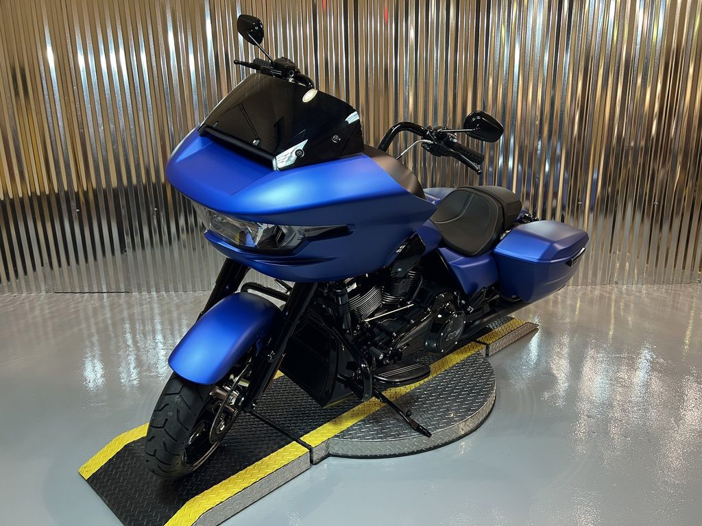 Road Glide®