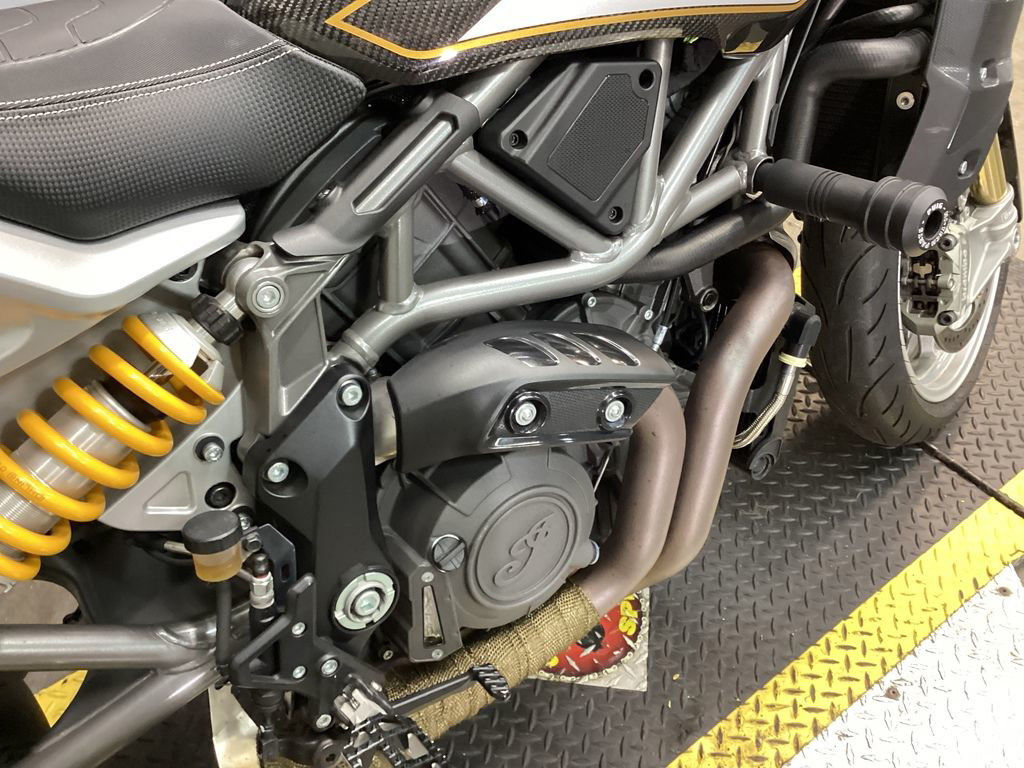 FTR 1200 R Carbon